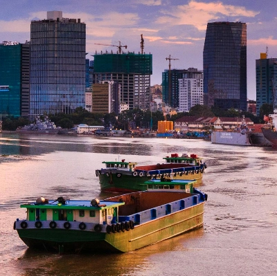 international shipping containers