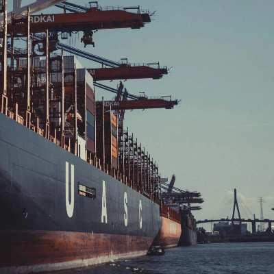 international shipping containers