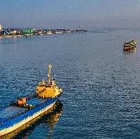 international shipping containers